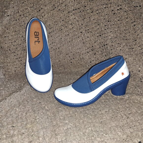 THE ART COMPANY-White Leather & Blue Nylon Sock Sneakers-Size 37/6.5-Near Mint - Picture 1 of 8